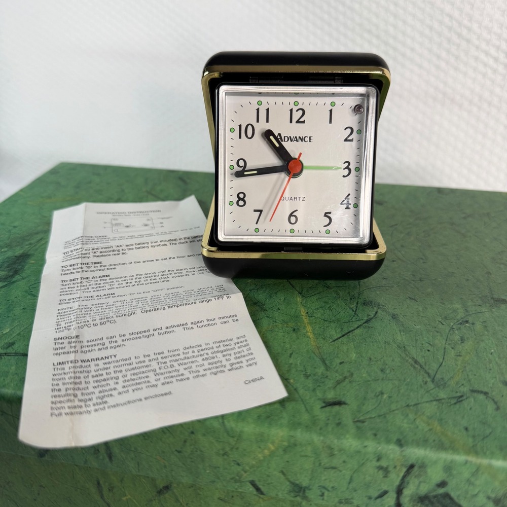 Advance Quartz Travel Alarm Clock Black Gold Folding Case Vintage 3123/3124